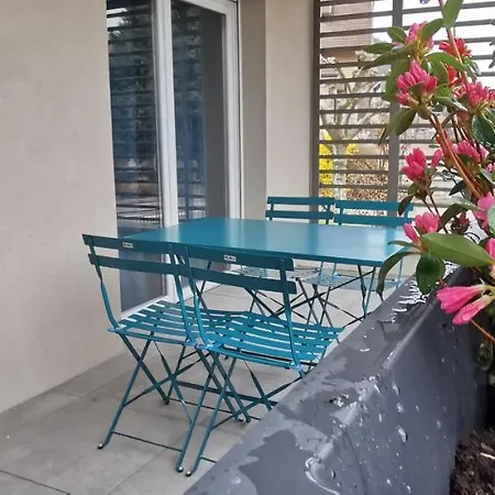 Apartment A 2 Pas Du - Wifi - Garage - Netflix - Disney+ -